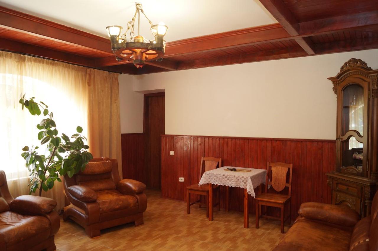 Норіс Hotel เมยโฮโว ภายนอก รูปภาพ